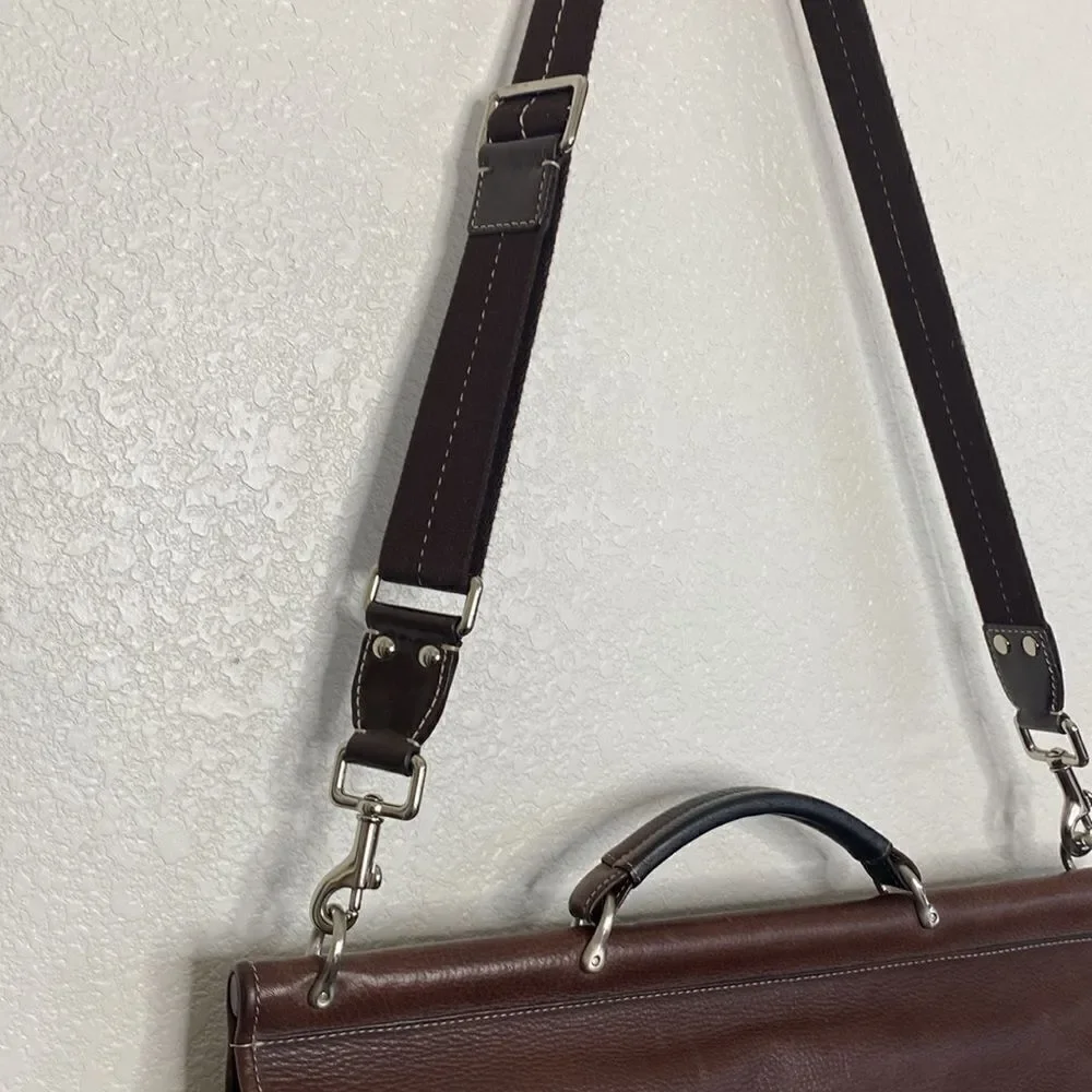 JOHNSTON AND MURPHY Brown Leather Briefcase